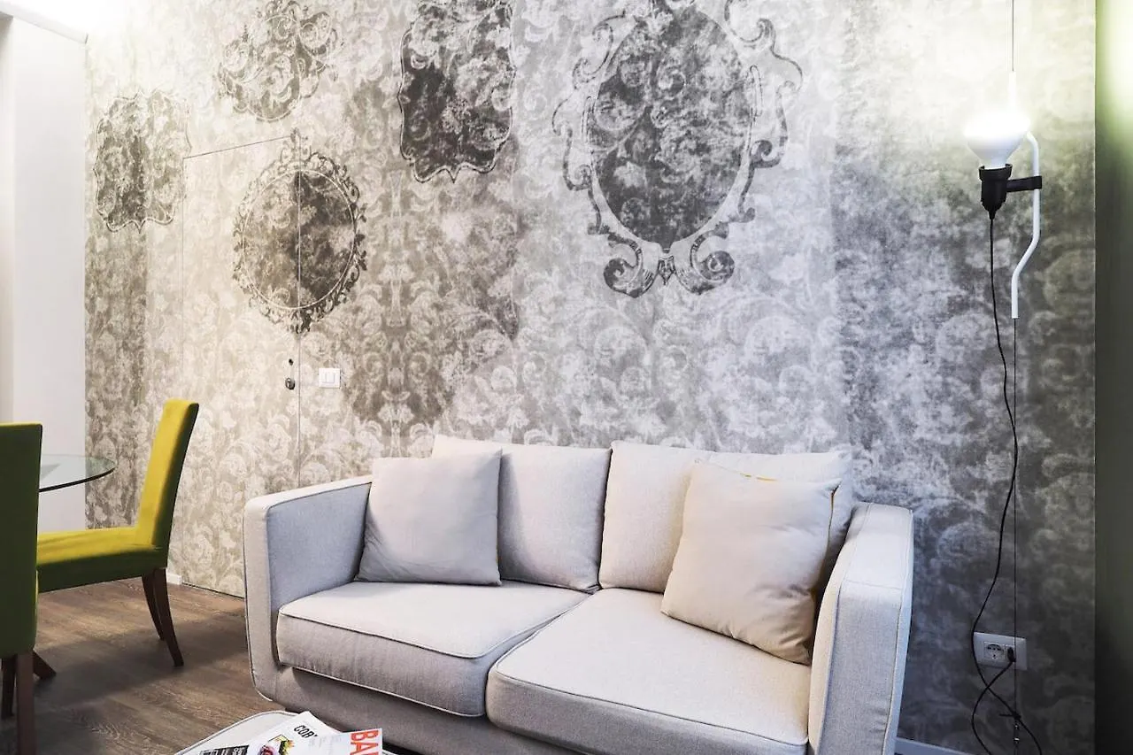 Contempora Apartments - Cavallotti 13 - B12 Milano 0*,  İtalya